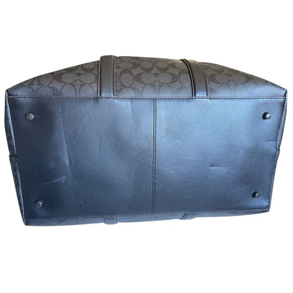 Coach Trekker Bag In Oxblood Canvas Duffel Bag With Strap - Picture 4 of 7